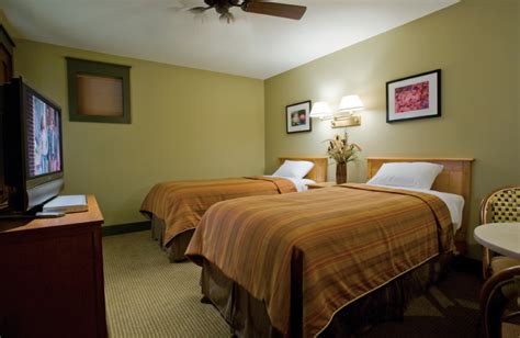 Tamarack Lodge (Traverse City, MI) - Resort Reviews - ResortsandLodges.com