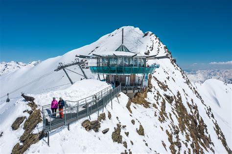 » Skiing in Obergurgl, Austria