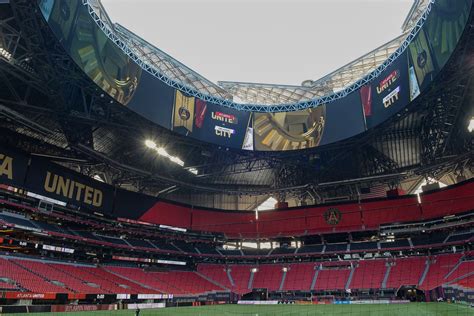 A Tour of Atlanta’s Mercedes-Benz Stadium - Down The Drive