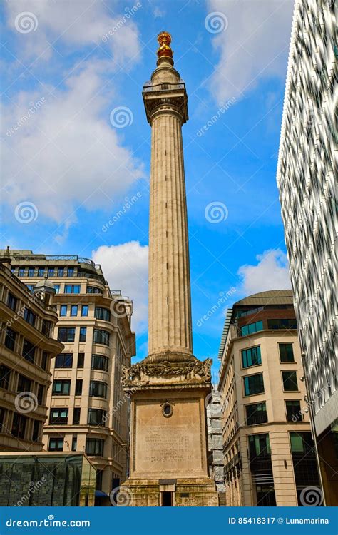 London Monument To the Great Fire Column Stock Image - Image of city ...