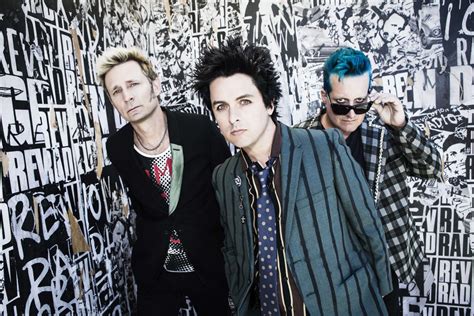 Green Day's Tre Cool Release New EP With Side Project Dead Mermaids ...