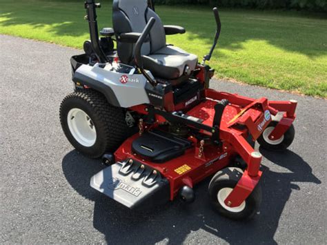 New 2022 Exmark Radius E-Series 60 Exmark Hp Lawn Mowers Riding In Conway AR E552881 Red | lupon ...