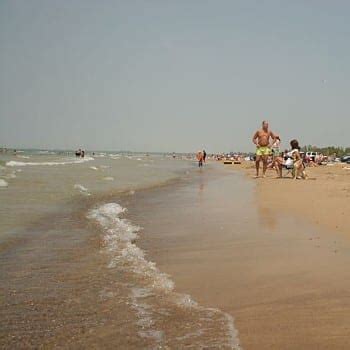 Sauble Beach - Sauble Beach | Ontario - 1000 Towns of Canada