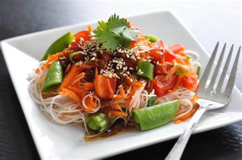 Thai Noodle Salad - Suburble