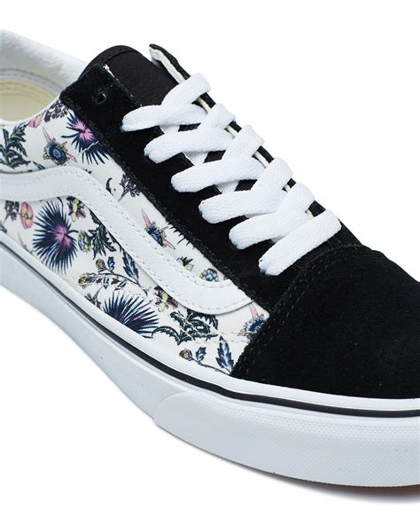 Vans Womens Womens Old Skool Paradise Floral Shoe - Orchid True White | SurfStitch