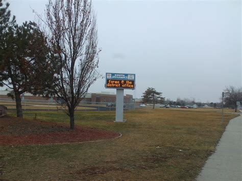 PT 1261 JAN 2014 NAMPA IDAHO SOUTH MIDDLE SCHOOL. ELECTRONIC SIGN ...