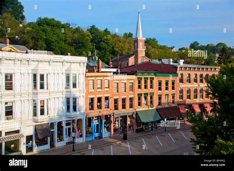 Historic street in downtown Galena, Illinois a popular tourist town Stock Photo - Alamy