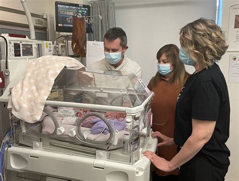 Neonatal ICU videos give parents virtual connection to newborns – Winnipeg Free Press