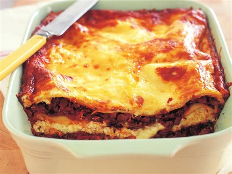 Quick and easy lasagne | Recipe | Easy lasagne recipes, Backstrap recipes, Ricotta sauce