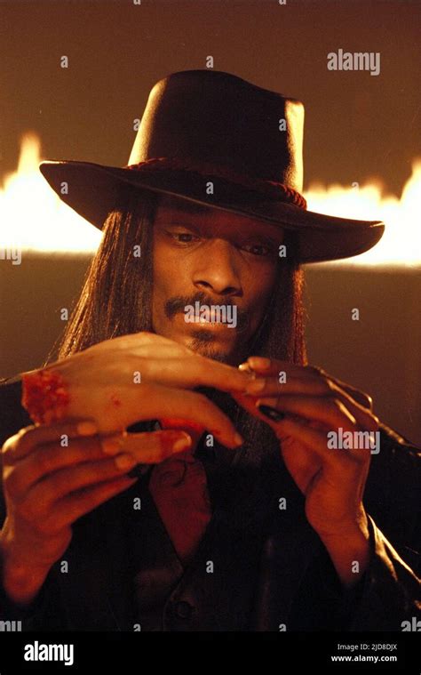 SNOOP DOGG, BONES, 2001 Stock Photo - Alamy