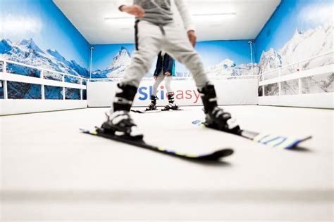 7 Best Indoor Ski Slopes in England (+ Great Dry Slopes Too!) | Day Out ...