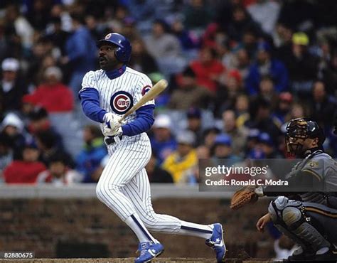 Andre Dawson Cubs Photos and Premium High Res Pictures - Getty Images