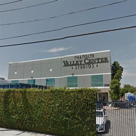 Dunder Mifflin Paper Company (The Office) in Van Nuys, CA (Google Maps)