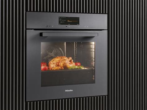 Miele | The World's First Pyrolytic Oven with Built-in Camera