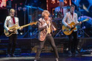 Top 10 Rod Stewart Songs - ClassicRockHistory.com