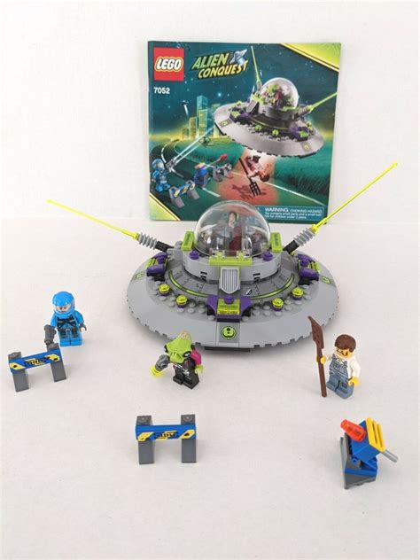 Mavin | LEGO Alien Conquest 7052 UFO Abduction 100% Complete