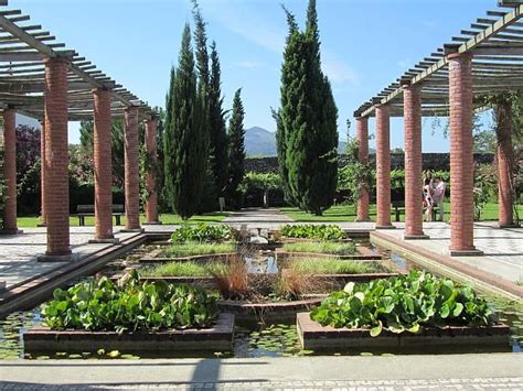 17 Best images about Roman Gardens on Pinterest | Gardens, Villas and Pompeii italy