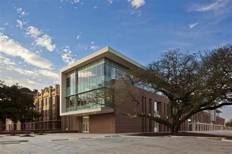 Gallery of Baton Rouge Magnet High School / Chenevert Architects ...