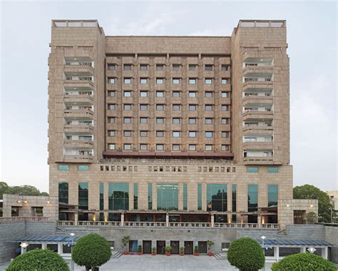 5 Star Hotels in Delhi NCR, Book Luxury Hotels in New Delhi