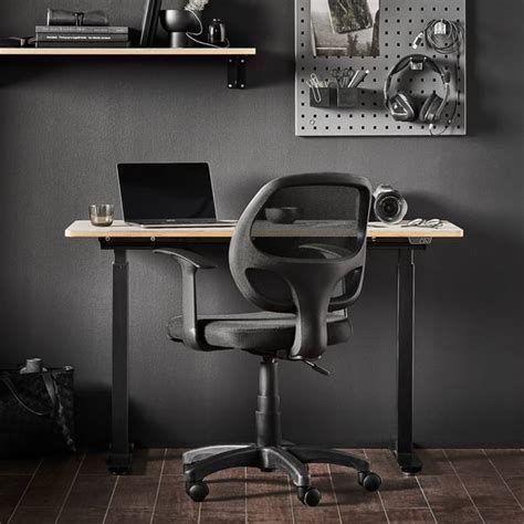 Office chair FARNHAM, black | AJ Products