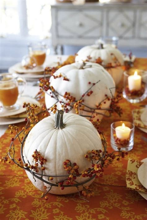 SANITY FAIR: SUPER SIMPLE THANKSGIVING TABLE DECOR | Fall decorating ...