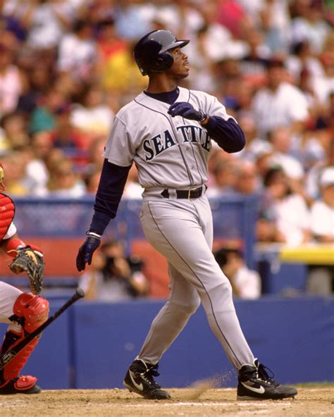 8 Home Runs in July: A Ken Griffey Jr. Celebration - Lookout Landing