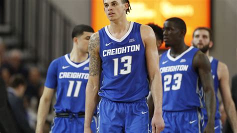 Creighton has its five game win streak snapped at St. John's