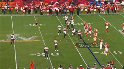 NFL Super Bowl 2021, Buccaneers beat Chiefs: Streaker runs on field in ...