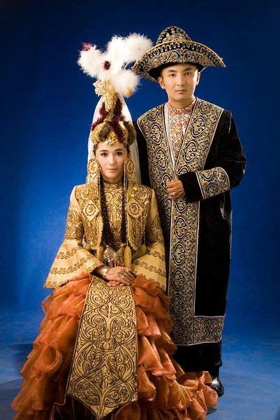 very traditional wedding costumes | Costumes around the world, National costumes, Traditional ...