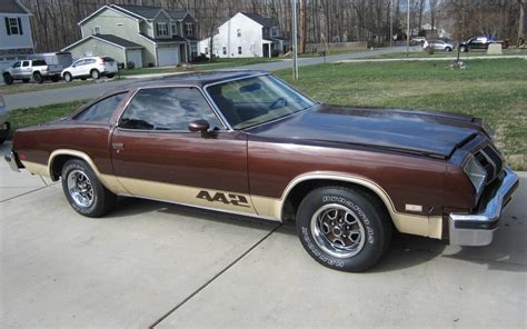 1977 Oldsmobile Cutlass 442 | Barn Finds