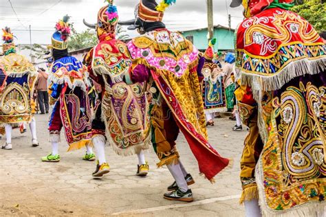 Traditional Folk Dancers in Street, Guatemala Editorial Stock Image ...