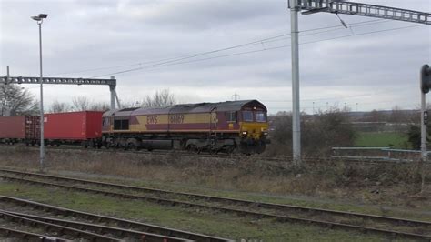 Photo of 66169 at Didcot Parkway — trainlogger