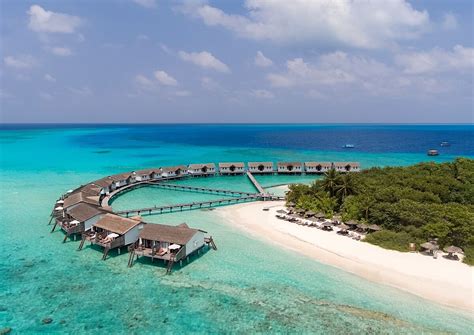 Maldives Beach Vacation on a Budget: It's Possible