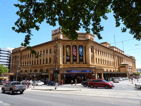 Epsilon's Interesting Trains Blog: Adelaide Railway Station