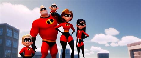 Love this picture of the parr family! | Family movies, Disney movies, Disney incredibles