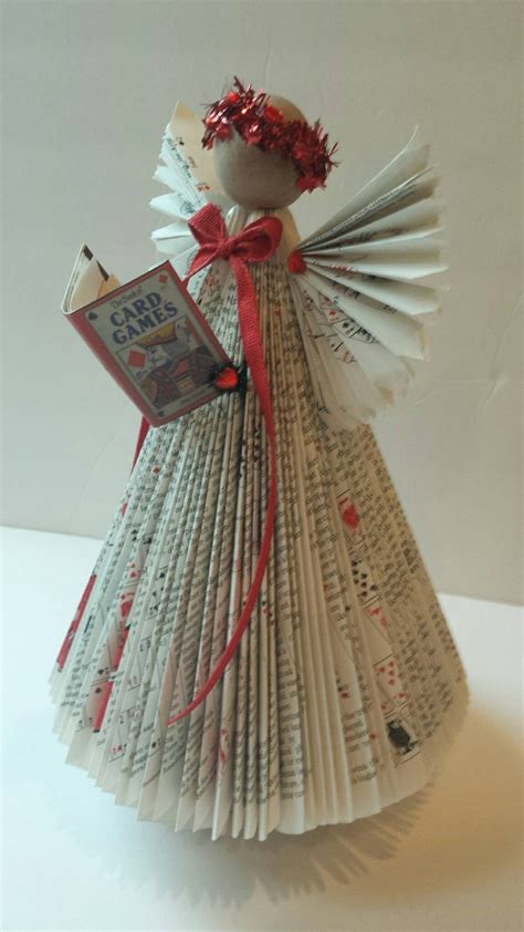 Custom Repurposed Book Angel Made From a Book Supplied by - Etsy | Vecchi libri artigianali ...