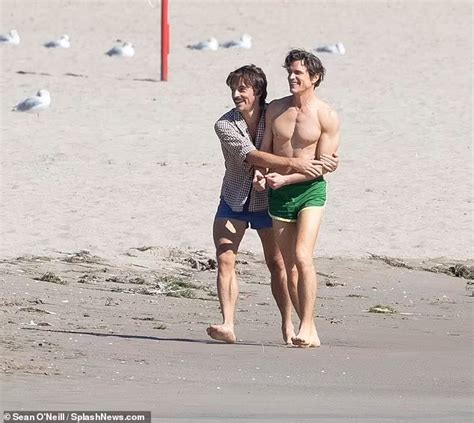 Matt Bomer and Jonathan Bailey share a kiss while filming romance Fellow Travelers | Daily Mail ...