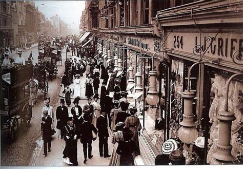 Oxford Street in the late 1800s | Historische bilder, Alte fotos, Jahrhundert