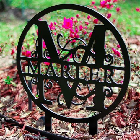 30+ Adorable Garden Sign Ideas to Make Your Outdoor More Charming | Custom yard signs, Garden ...