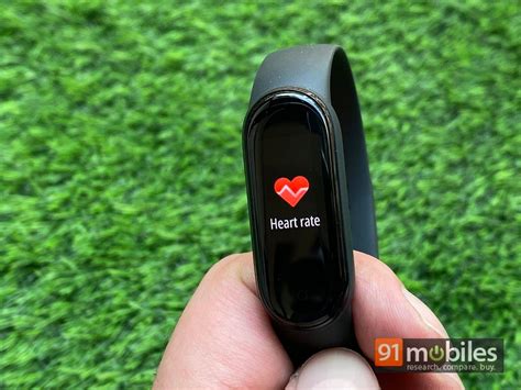 Mi Smart Band 5 review: making the leap from fitness to wellness | 91mobiles.com