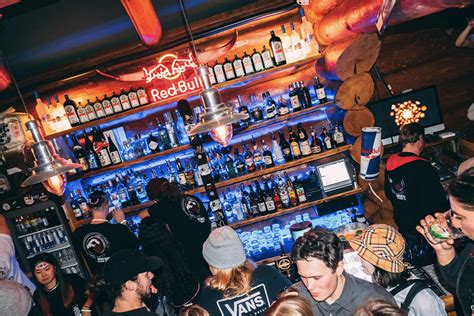 7 Niseko Bars: Nightlife is Thriving in Japan's Famous Ski Resort