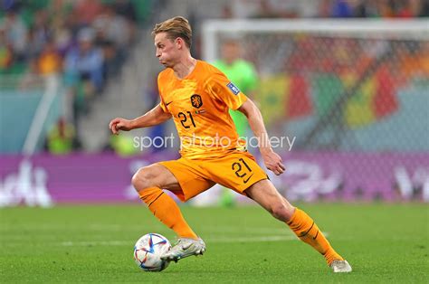 Frenkie de Jong Netherlands v Senegal Group A World Cup 2022 Images ...