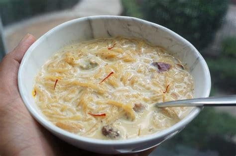 Seviyan Kheer / Vermicelli Kheer - Instant Pot Pressure Cooker - Piping Pot Curry