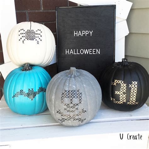 8 fantastic teal pumpkin decorating ideas for Halloween