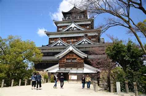 Hiroshima Castle - a photo on Flickriver