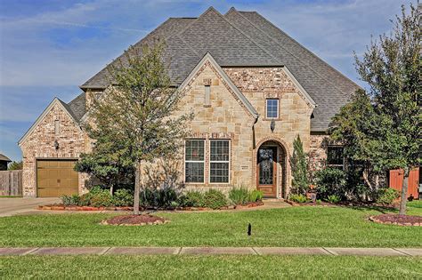 4211 Candlewood Lane | Manvel Homes | The Christy Buck Team