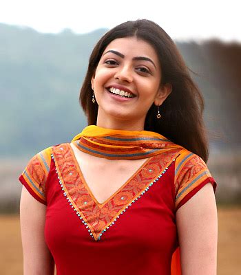 Download Free 100 + wallpaper of kajal agarwal in singham