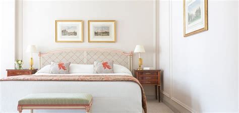 Le Bristol, Paris Review | The Hotel Guru