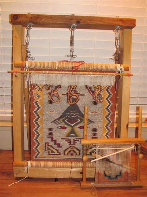 Traditional Navajo Looms and Tools - CNCH