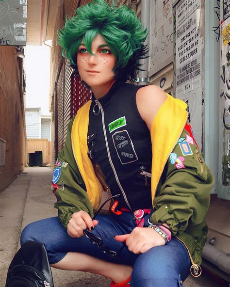 10 My Hero Academia Cosplays That Show Off Their Superpowers | Cosplay ...